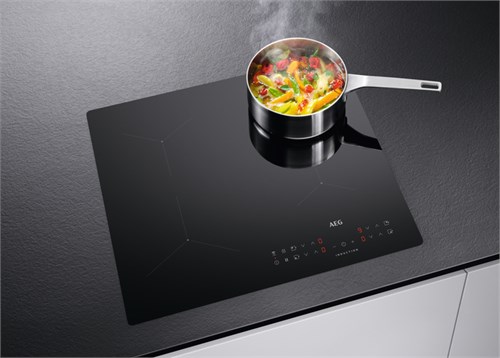 Bếp từ AEG